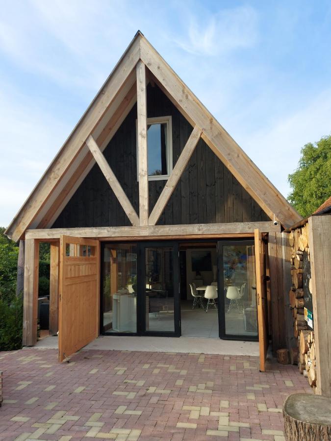 B&B Bij Vincent Nieuw-Amsterdam Exteriér fotografie